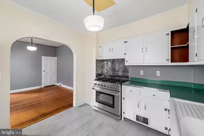 304 W Cold Spring Lane, Baltimore, MD 21210 - Photo 15