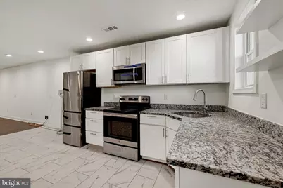 346 E 25th Street, Baltimore, MD 21218 - Photo 19