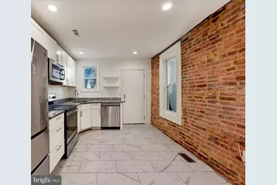 346 E 25th Street, Baltimore, MD 21218 - Photo 17