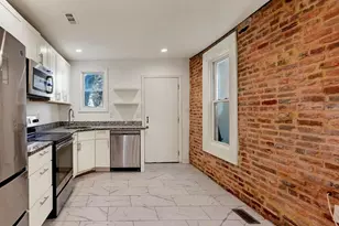 346 E 25th St, Baltimore, MD 21218 - Photo 17