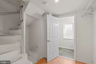 519 S Chapel St, Baltimore, MD 21231 - Photo 19