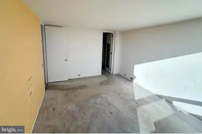 4000 N Charles Street #1510, Baltimore, MD 21218 - Photo 17