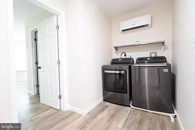 102 S Highland Avenue, Baltimore, MD 21224 - Photo 15