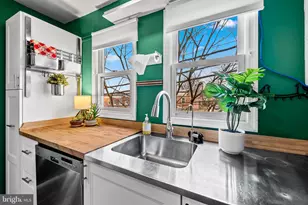 4202 Roland Ave, Baltimore, MD 21210 - Photo 17