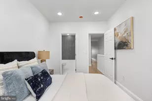 1631 E Oliver St, Baltimore, MD 21213 - Photo 21