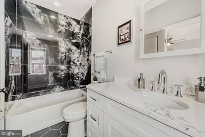 406 Lyndhurst Street, Baltimore, MD 21229 - Photo 17