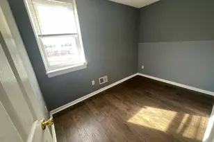 2133 W Mulberry St, Baltimore, MD 21223 - Photo 11