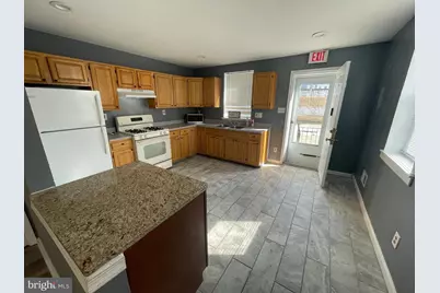 2133 W Mulberry Street, Baltimore, MD 21223 - Photo 5