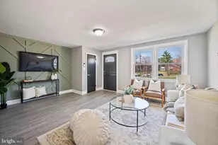 4927 Sinclair Ln, Baltimore, MD 21206 - Photo 5