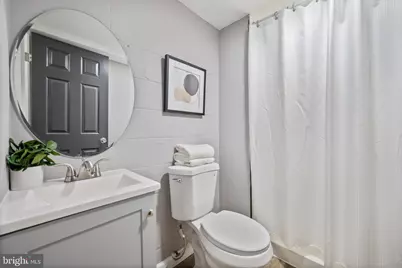 4927 Sinclair Lane, Baltimore, MD 21206 - Photo 17