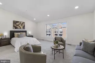 1256 Dockside Cir, Baltimore, MD 21224 - Photo 13