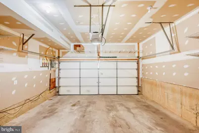 15 Yogurt Lane, Baltimore, MD 21231 - Photo 27