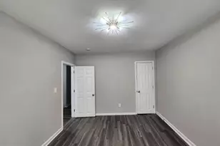 2416 W Franklin St, Baltimore, MD 21223 - Photo 21