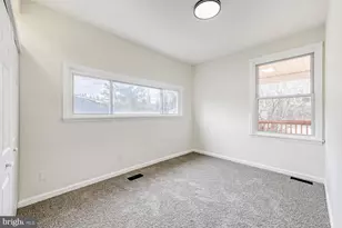 207 S Rock Glen Rd, Baltimore, MD 21229 - Photo 13