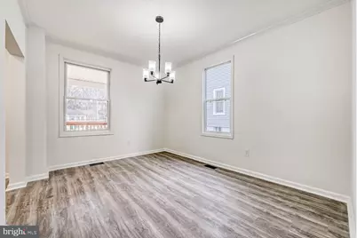 207 S Rock Glen Road, Baltimore, MD 21229 - Photo 9