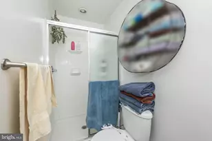 338 E 25th St, Baltimore, MD 21218 - Photo 29