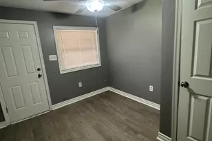 1108 N Bond St, Baltimore, MD 21213 - Photo 13