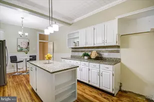 6 S Highland Ave, Baltimore, MD 21224 - Photo 11