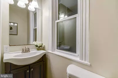 6 S Highland Avenue, Baltimore, MD 21224 - Photo 25