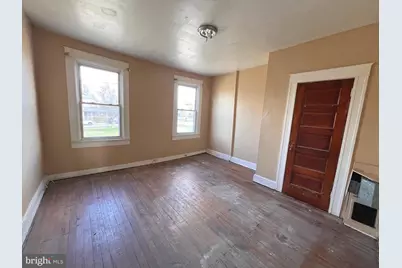 646 E 37th Street, Baltimore, MD 21218 - Photo 7