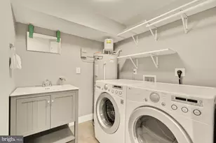 3105 E Baltimore St, Baltimore, MD 21224 - Photo 37