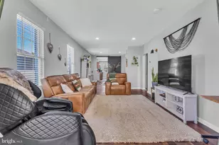 4908 1/2 Harford Rd, Baltimore, MD 21214 - Photo 3