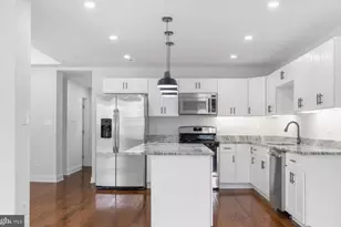 2128 N Pulaski St, Baltimore, MD 21217 - Photo 3