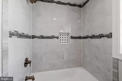 1015 S Kenwood Avenue, Baltimore, MD 21224 - Photo 23