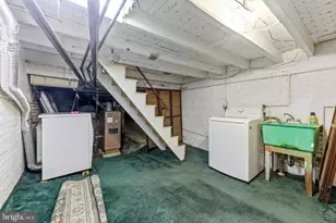 1113 S Robinson St, Baltimore, MD 21224 - Photo 27