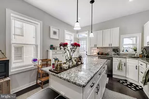 2609 E Fairmount Ave, Baltimore, MD 21224 - Photo 9