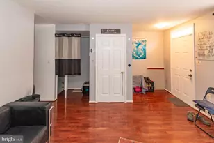 1011 Hillman St, Baltimore, MD 21202 - Photo 5