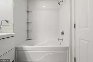 943 N Patterson Park Ave, Baltimore, MD 21205 - Photo 21