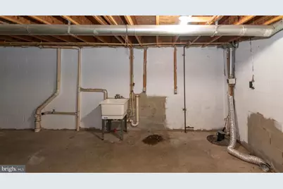 1009 Hillman Street, Baltimore, MD 21202 - Photo 37