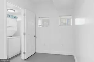 1109 S Carey St, Baltimore, MD 21223 - Photo 11