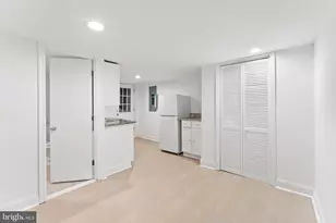 15 S Tremont Rd, Baltimore, MD 21229 - Photo 19