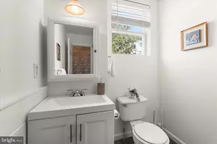 858 W 32nd St, Baltimore, MD 21211 - Photo 23