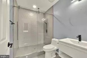 613 W 33rd St, Baltimore, MD 21211 - Photo 19