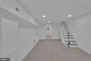 613 W 33rd St, Baltimore, MD 21211 - Photo 27