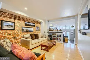 542 E Clement Street E, Baltimore, MD 21230 - Photo 3