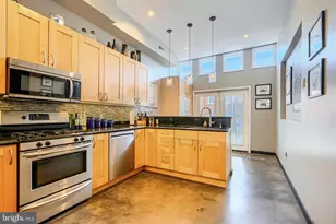 542 E Clement Street E, Baltimore, MD 21230 - Photo 11