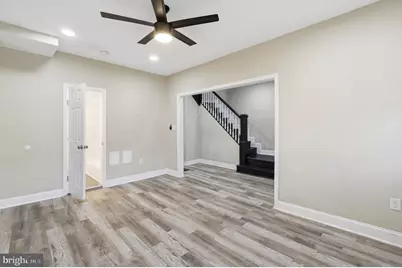 206 S Hilton Street, Baltimore, MD 21229 - Photo 9