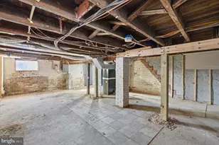 206 S Hilton St, Baltimore, MD 21229 - Photo 33