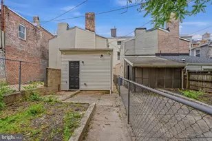 1824 E Lombard St, Baltimore, MD 21231 - Photo 13