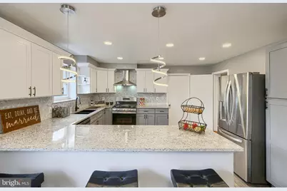 3645 Glengyle Avenue #3F, Baltimore, MD 21215 - Photo 9