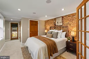 817 S Kenwood Ave, Baltimore, MD 21224 - Photo 19