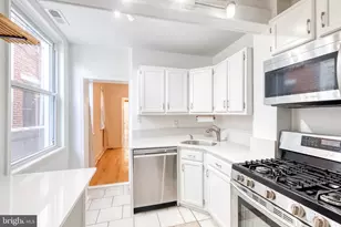 920 S Ellwood Ave, Baltimore, MD 21224 - Photo 13
