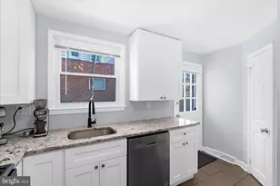 726 Nottingham Rd, Baltimore, MD 21229 - Photo 13