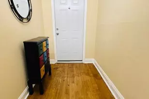 338 N Charles St, Baltimore, MD 21201 - Photo 3