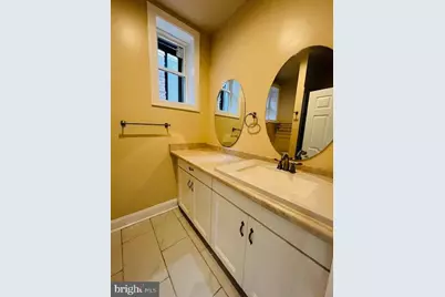 338 N Charles Street, Baltimore, MD 21201 - Photo 9