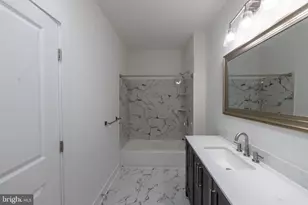 2721 W Mosher St, Baltimore, MD 21216 - Photo 15